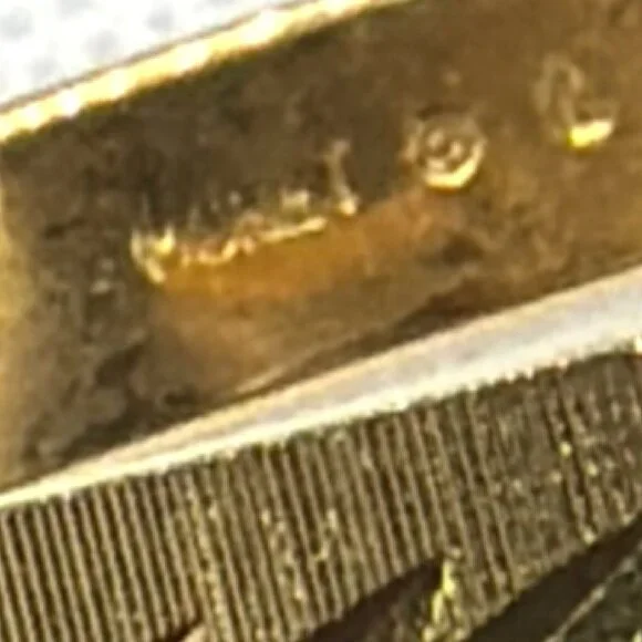 Vintage Signed Monet Gold Tone Diamond Cut Textured Bangle Bracelet 1980s Retro - Picture 5 of 11